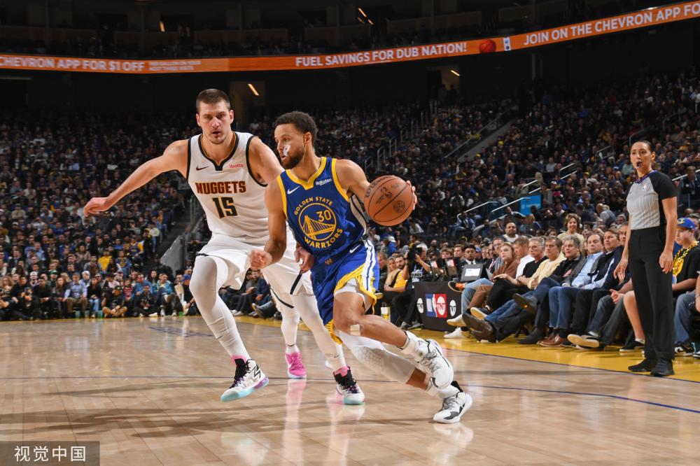 在英超的竞 在英超的竞