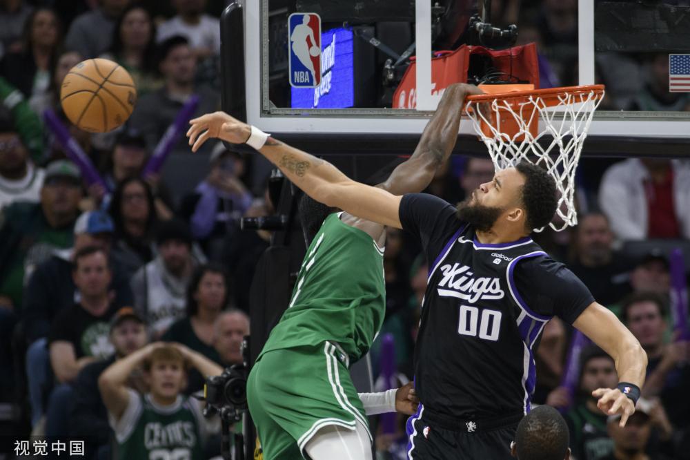 的赛场上 的赛场上